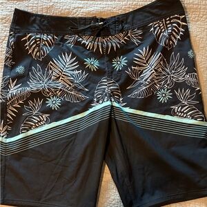 O'Neill Black and Green Tropical Board Shorts size 36 waist. VGUC.